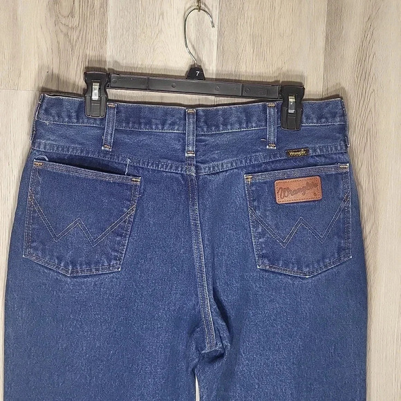 🛍Wrangler Vintage Medium Wash Denim Blue Relaxed 5 Pocket Jeans Mens 36x29 - Picture 4 of 6